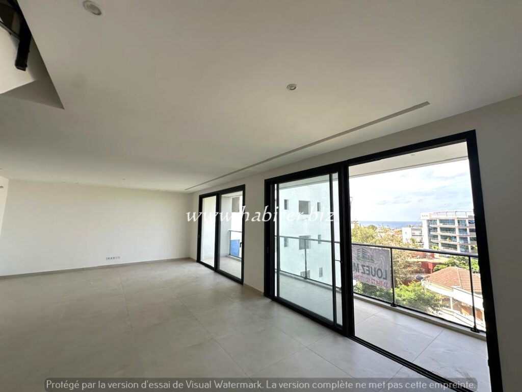 Appartement Duplex à louer aux Almadies