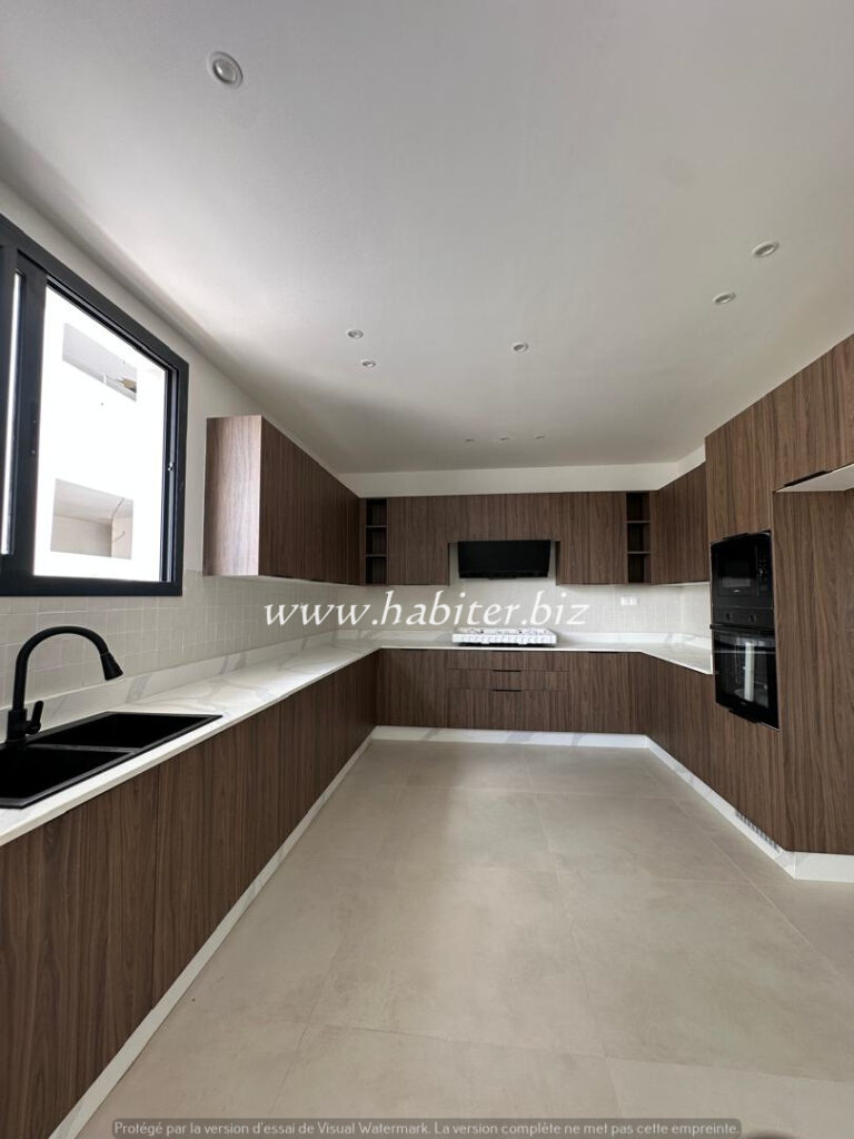 Appartement Duplex à louer aux Almadies