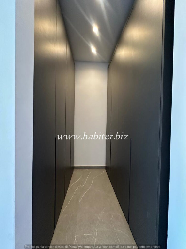 Appartement à louer aux Almadies sur la route du King Fadh