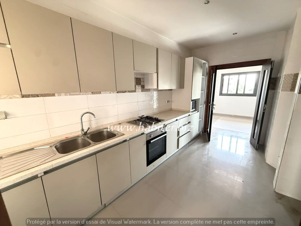 Appartement à louer à Amitié 2