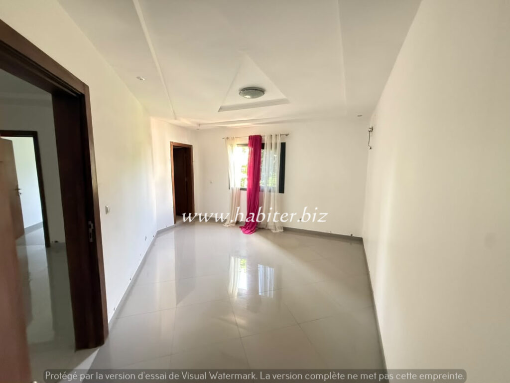 Appartement à louer à Amitié 2